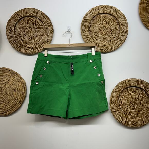 White House Black Market Pants - NEW White House Black Market Pull On Mariner Short 12 Green Buttons